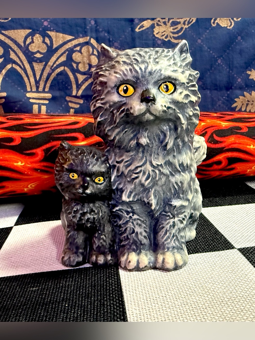 Vintage Goebel Cat + Kitten Ceramic Figurine